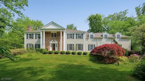 59 Page Hill Rd, Far Hills, NJ 07931