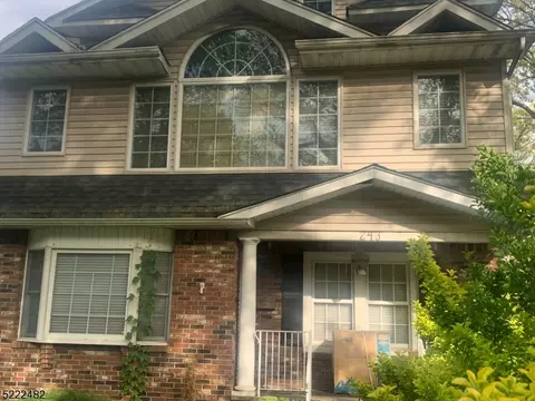 243 Sylvan St, Rutherford, NJ 07070