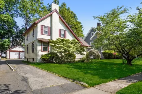 14 University Ct, South Orange, NJ 07079