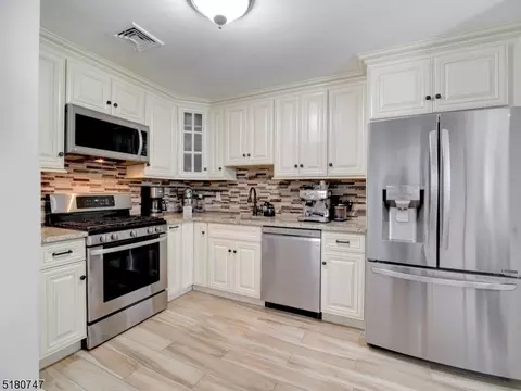 164 Whisper Way, Ledgewood, NJ 07852