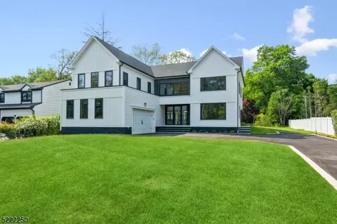 871 Raritan Rd, Scotch Plains, NJ 07076