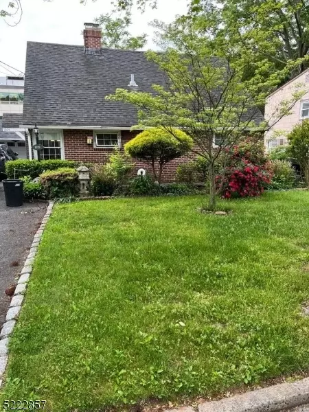 1025 Richard Blvd, Rahway, NJ 07065