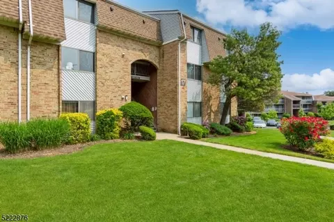 1702 Edison Glen Ter #1702, Edison, NJ 08837