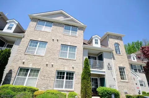 1098 Morning Glory Dr #1098, Monroe Township, NJ 08831