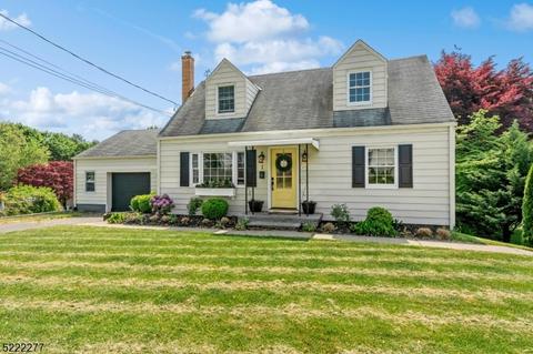 1 Jimland Ter, Newton, NJ 07860