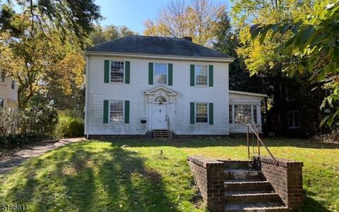 254 E 3rd Ave, Roselle, NJ 07203