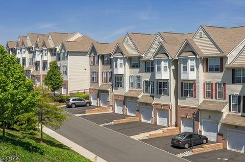 131 Conover Ter, Lebanon, NJ 08833