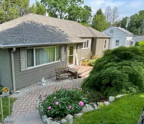 247 Sussex Ave, Newton, NJ 07860