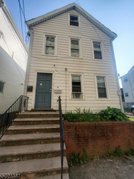 16 Prospect St, New Brunswick, NJ 08901