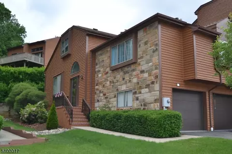 20 Schindler Dr, Rockaway, NJ 07866