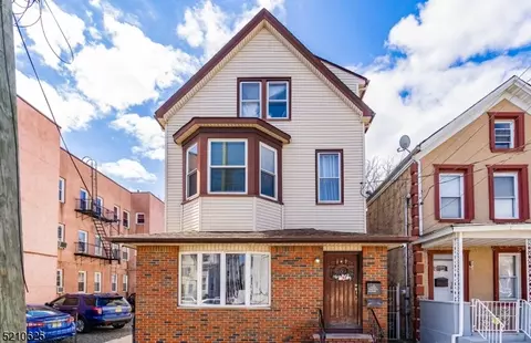 138 E Jersey, Elizabeth City, NJ 07206