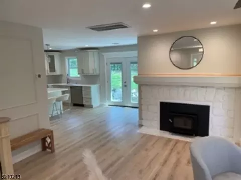 53 Mountainside Ave, Stockholm, NJ 07460