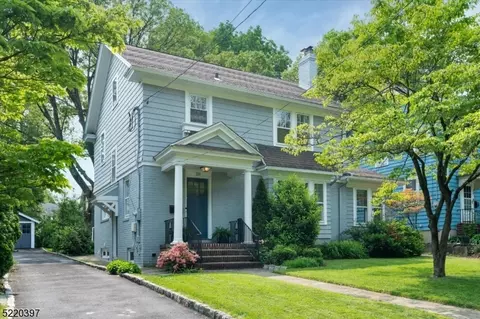28 Bowdoin St, Maplewood, NJ 07040