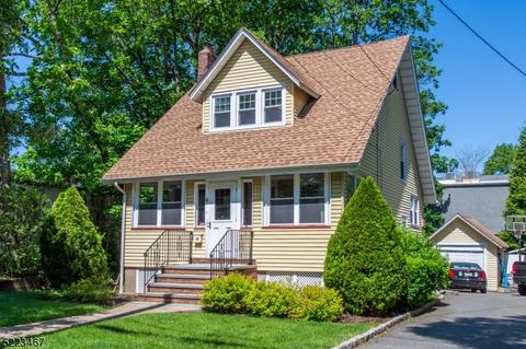 2 Niles Ave, Madison, NJ 07940