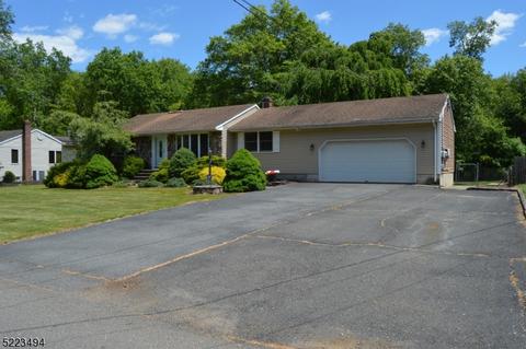 135 Wilson Rd, Franklin Twp, NJ 08873