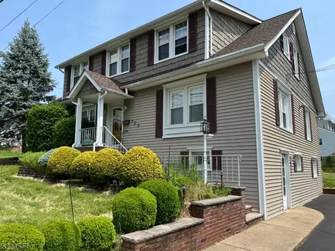 106 Summit Ave, Berkeley Heights, NJ 07922