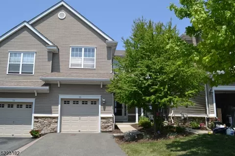 55 Junegrass Way, Hackettstown, NJ 07840