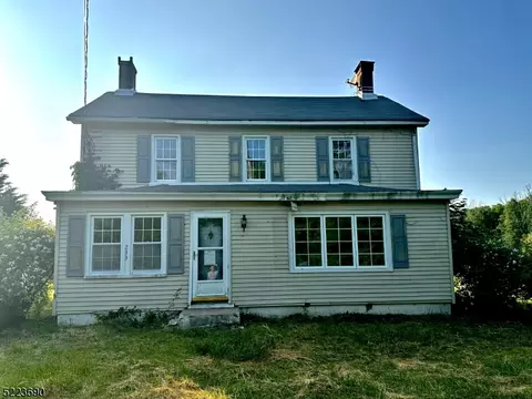 233 Barbertown Point Breeze, Frenchtown, NJ 08825