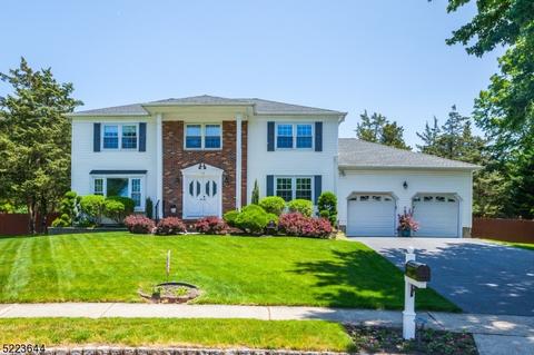 115 Van Dyke Ct, Hillsborough, NJ 08844