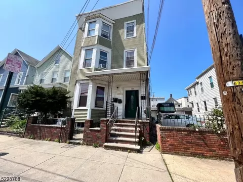 226 Inslee Pl, Elizabeth City, NJ 07206