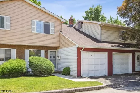 521 Hamburg Tpke #2, Pompton Lakes, NJ 07442