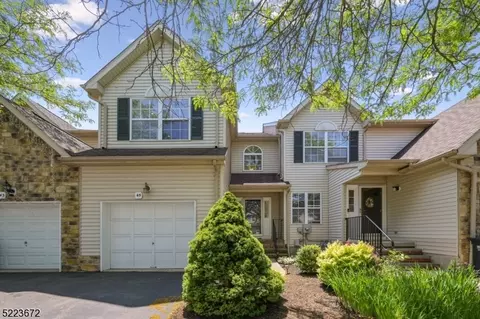 45 Bateman Way, Hillsborough, NJ 08844