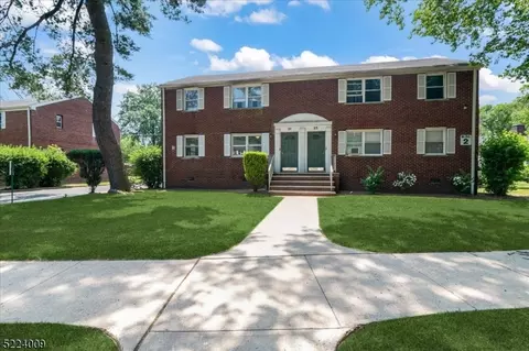 21 Carolyn Ter #21A, Roselle, NJ 07203