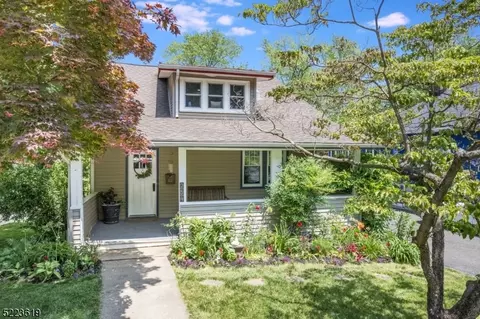 254 Kings Rd, Madison, NJ 07940