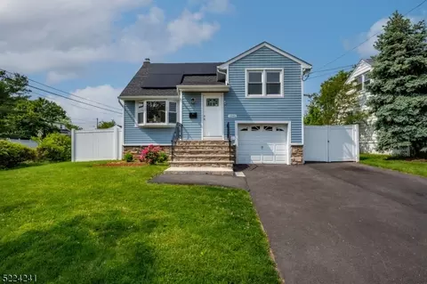 1040 Mopsick Ave, Linden, NJ 07036