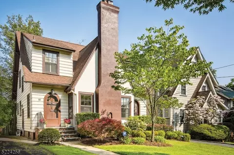 36 Highland Ave, Maplewood, NJ 07040