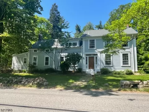 241 Mountainside Rd, Mendham Twp, NJ 07945