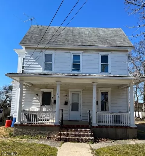 548 N Delaware St, Paulsboro, NJ 08066