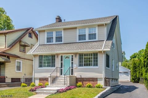 88 12 Elm St, Montclair, NJ 07042