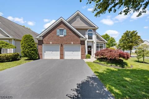 78 Honeyflower Ln, West Windsor, NJ 08550