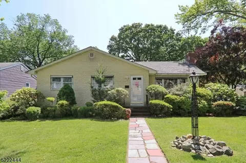 247 Berthold Ave, Rahway, NJ 07065