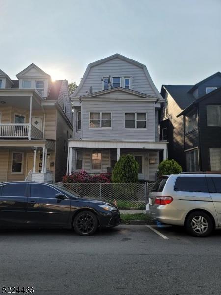 271 Amherst St, East Orange, NJ 07018