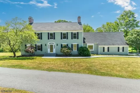 45 Hollow Rd, Montgomery, NJ 08558