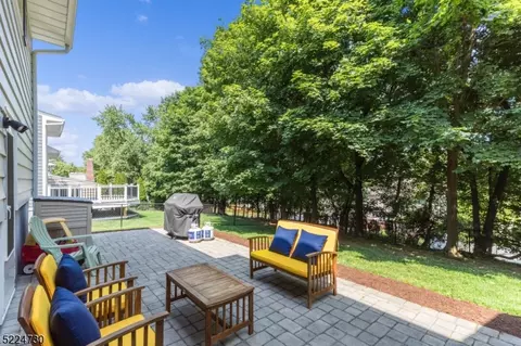 73 Devonshire Rd, Cedar Grove, NJ 07009 photo 23