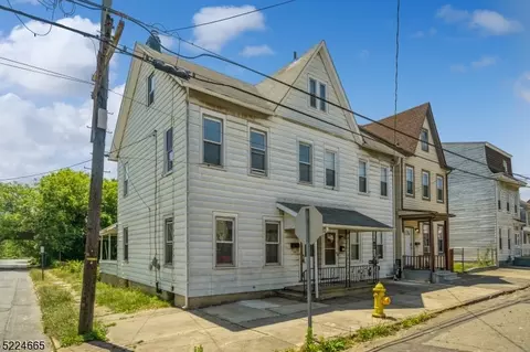 296 Mercer St, Phillipsburg, NJ 08865