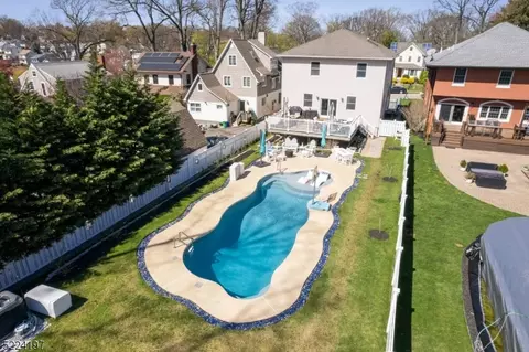 59 Beech St, Nutley, NJ 07110