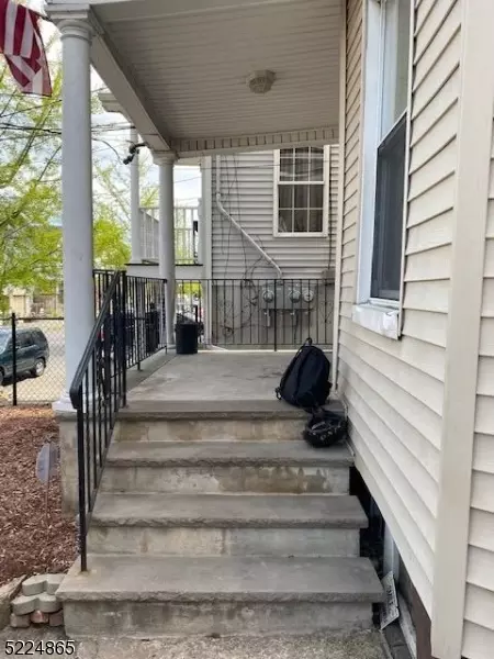 428 Van Houten St, Paterson, NJ 07501
