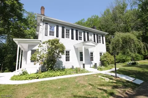 23 Forces Hill Rd, Washington, NJ 07882
