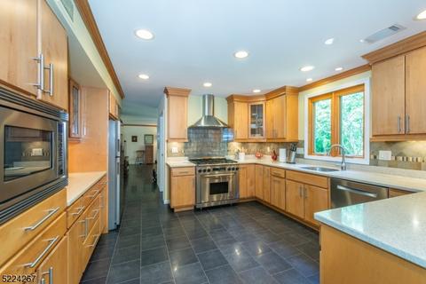 6 Overbrook Rd, Randolph, NJ 07869 photo 6