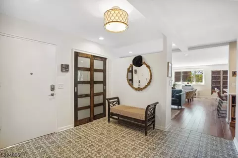 11 Euclid Ave 3b #B, Summit, NJ 07901 photo 3