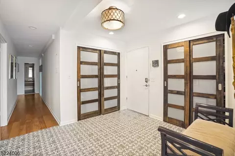 11 Euclid Ave 3b #B, Summit, NJ 07901 photo 4