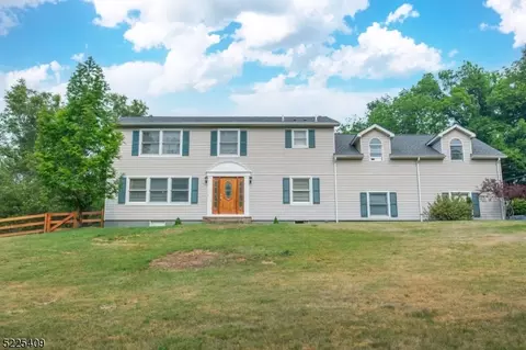 2 E Stillwater Rd, Fredon Twp, NJ 07860