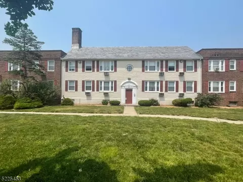 953 D E #142, Plainfield, NJ 07062