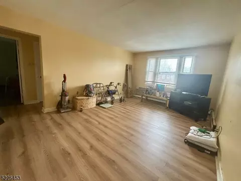 953 D E #142, Plainfield, NJ 07062 photo 3