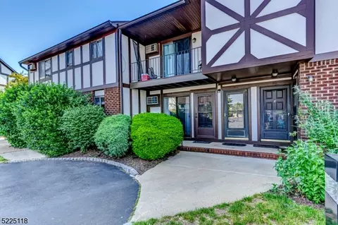 76 Farm Rd, Hillsborough, NJ 08844