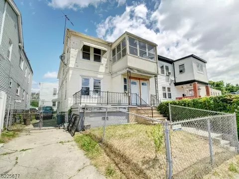 136 Tremont Ave, East Orange, NJ 07018